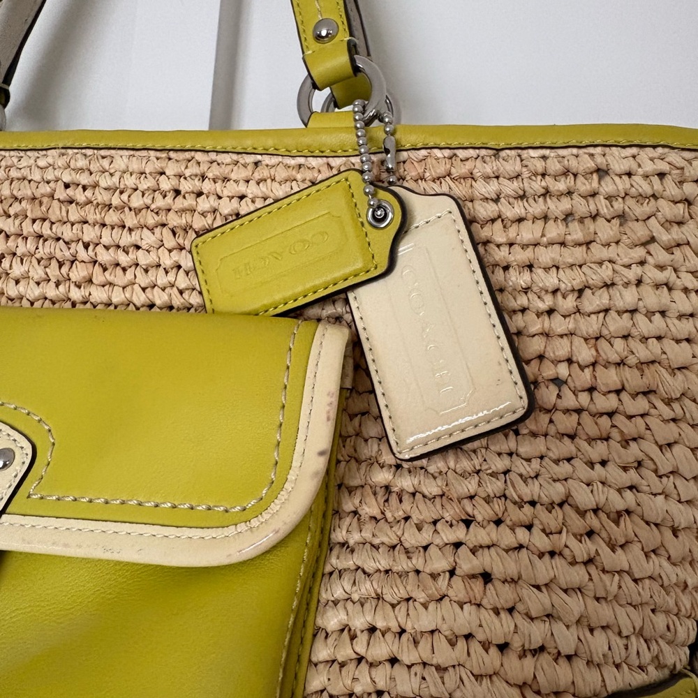 Vintage Coach Straw Shoulder Bag - Lime Green Leather Trim - Picture 3 of 10